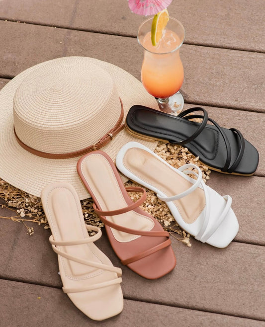BLUSH COAST Black