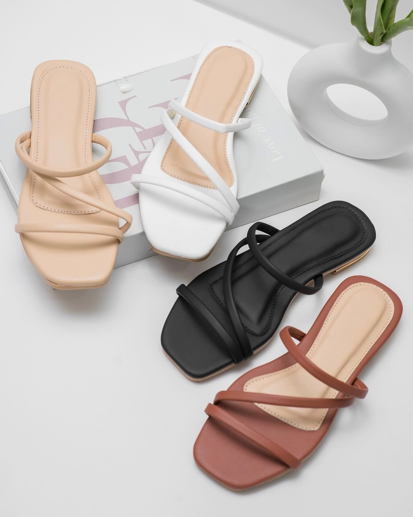 BLUSH COAST Nude